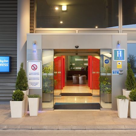 Holiday Inn Express Molins De Rei By Ihg Eksteriør billede