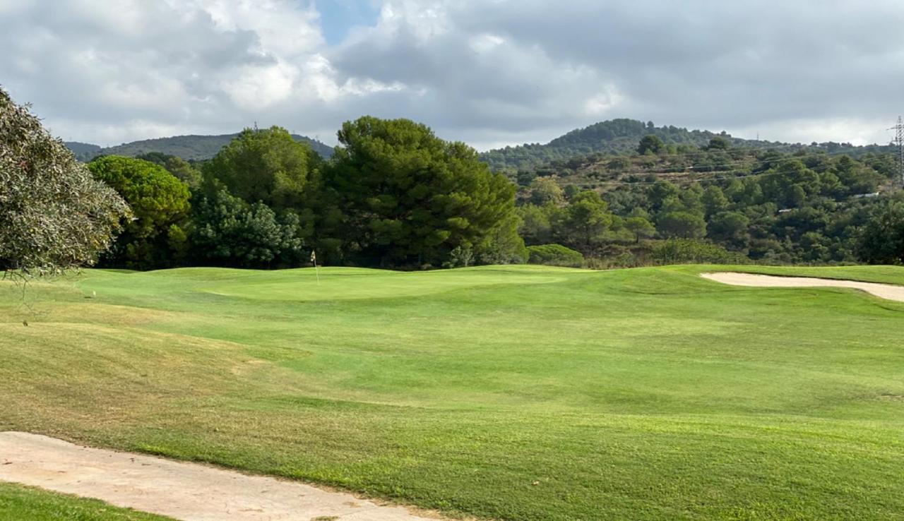 Holiday Inn Express Molins De Rei By Ihg Eksteriør billede