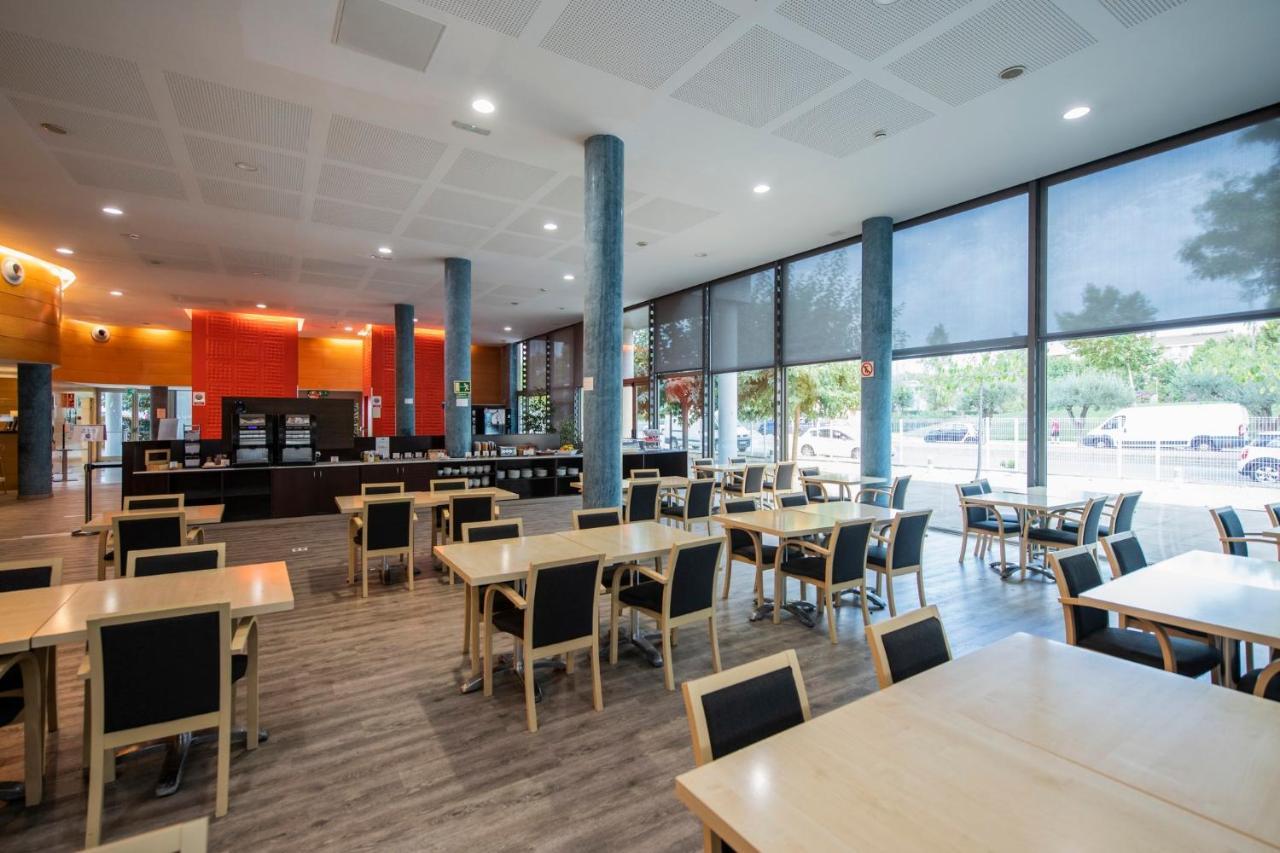 Holiday Inn Express Molins De Rei By Ihg Eksteriør billede