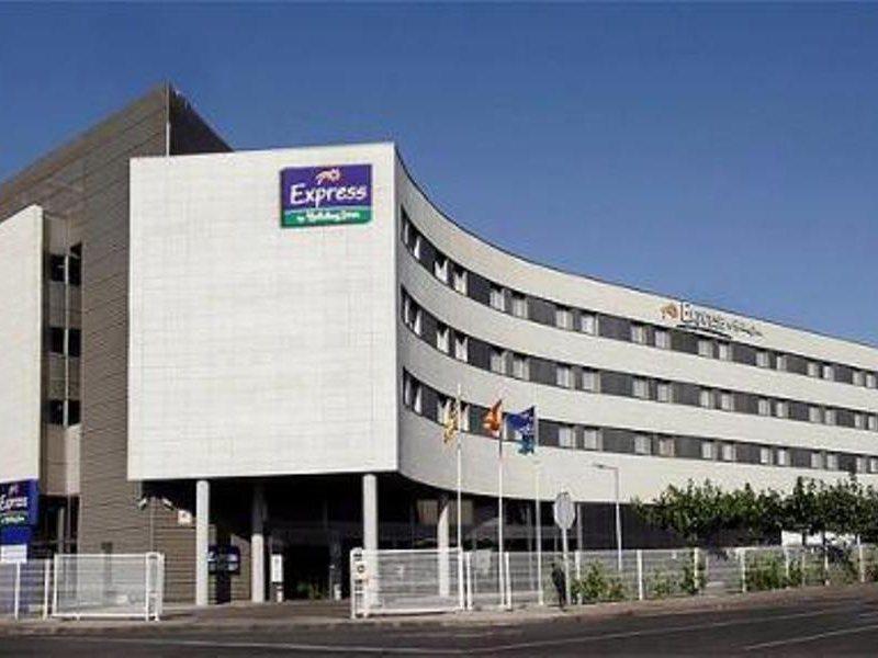 Holiday Inn Express Molins De Rei By Ihg Eksteriør billede